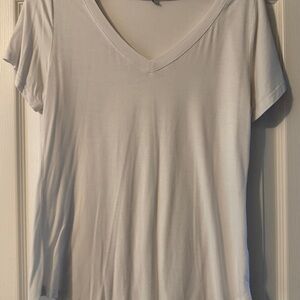 SHEIN Light Gray V-Neck Short Sleeve Tee
